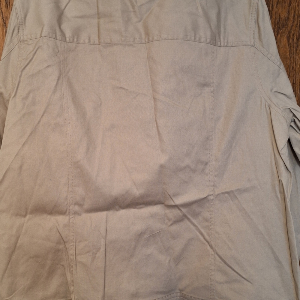 Christopher & Banks Khaki Collared Shirt Christopher & Banks - Picture 4 of 4